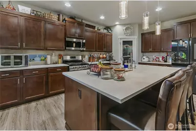 12805 107th Avenue Ct E, Puyallup, WA 98374 - Photo 10