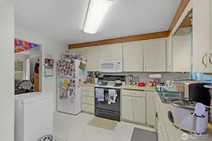 12410 36th Ave E, Tacoma, WA 98446 - Photo 30