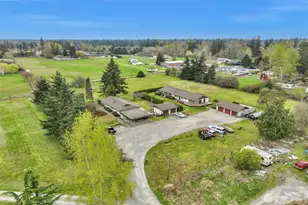 12410 36th Ave E, Tacoma, WA 98446 - Photo 2