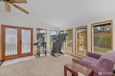 12410 36th Avenue E, Tacoma, WA 98446 - Photo 18