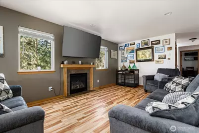 1035 W Starflower Road, Oak Harbor, WA 98277 - Photo 6