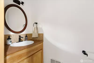 1035 W Starflower Road, Oak Harbor, WA 98277 - Photo 16