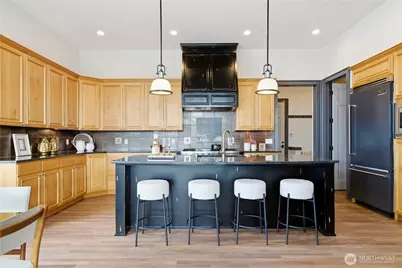 1558 26th Court NE, Issaquah, WA 98029 - Photo 8