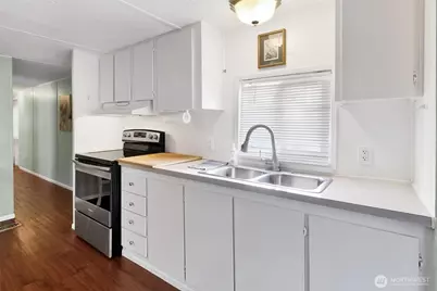 2400 Donovan Avenue #64, Bellingham, WA 98225 - Photo 10