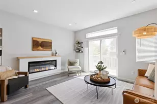 16111 36th Ave W, Lynnwood, WA 98087 - Photo 2