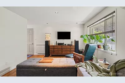 16738 10th Avenue NE, Shoreline, WA 98155 - Photo 6