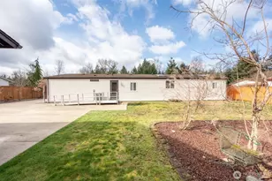 15513 Fair Oaks Dr S, Spanaway, WA 98387 - Photo 32