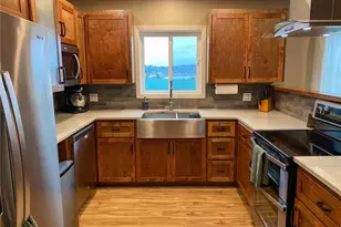 823 Broadway Ave, South Bend, WA 98586 - Photo 18