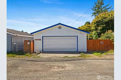 1035 Oakes Ave, Everett, WA 98201 - Photo 28