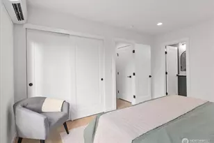 3120 Queen Anne Ave N, Seattle, WA 98109 - Photo 4