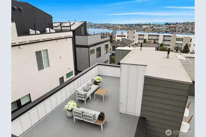 2005 Dexter Avenue N #B, Seattle, WA 98109 - Photo 22