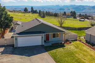 3949 NE Vista del Rey Dr, East Wenatchee, WA 98802 - Photo 2