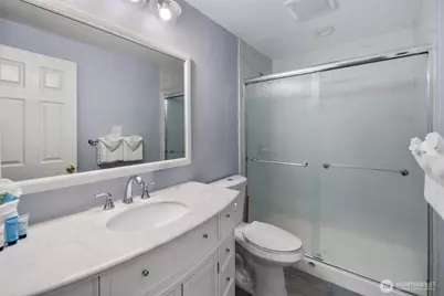 315 124th Place NE, Bellevue, WA 98005 - Photo 16