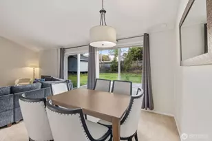 315 124th Pl NE, Bellevue, WA 98005 - Photo 8