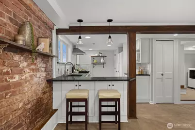 933 Yakima Place S, Seattle, WA 98144 - Photo 14