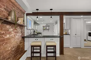 933 Yakima Pl S, Seattle, WA 98144 - Photo 14