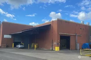 2926 S Steele St, Tacoma, WA 98409 - Photo 2