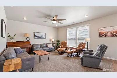 8215 Cardinal Peak St, West Richland, WA 99353 - Photo 14