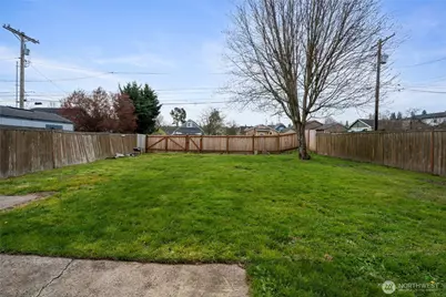 1646 E Wright Avenue, Tacoma, WA 98404 - Photo 16