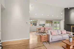 6201 Island Crest Way, Mercer Island, WA 98040 - Photo 4