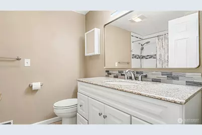 6201 Island Crest Way, Mercer Island, WA 98040 - Photo 26