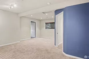 6201 Island Crest Way, Mercer Island, WA 98040 - Photo 12