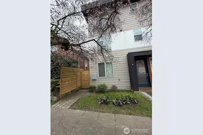 1017 NE 55th Street, Seattle, WA 98105 - Photo 4