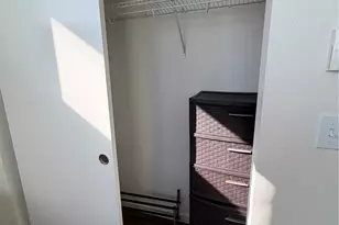 1017 NE 55th St, Seattle, WA 98105 - Photo 14