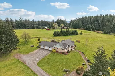 403 Russell Road, Camano Island, WA 98282 - Photo 32