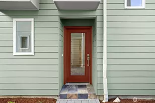 6419 Ellis Ave S, Seattle, WA 98108 - Photo 2