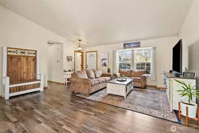 9012 Lealan Court SE, Yelm, WA 98597 - Photo 8