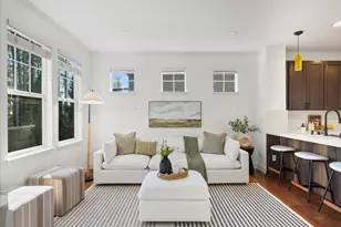 24213 SE 21st St, Sammamish, WA 98075 - Photo 10