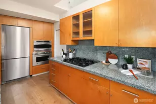 1188 106th Ave NE, Bellevue, WA 98004 - Photo 8