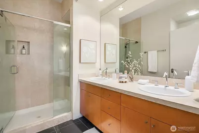 1188 106th Avenue NE #430, Bellevue, WA 98004 - Photo 20