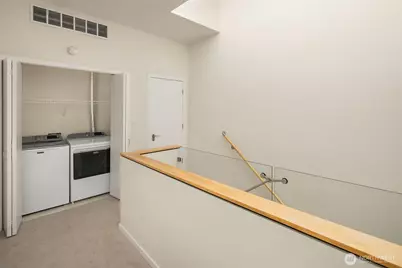 1188 106th Avenue NE #430, Bellevue, WA 98004 - Photo 14