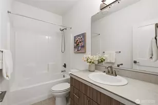 15865 NE 14th Rd, Bellevue, WA 98008 - Photo 12