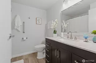 14555 NE 32nd St, Bellevue, WA 98007 - Photo 22