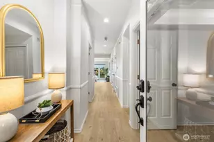 2349 Harbor Ave SW, Seattle, WA 98126 - Photo 2