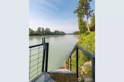 23704 Cove Road, Sedro Woolley, WA 98284 - Photo 16