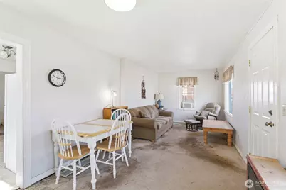 626 Highland Drive, Wenatchee, WA 98801 - Photo 2