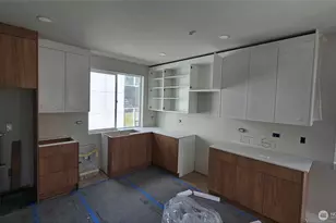 18000 C 10th Ave NE, Shoreline, WA 98155 - Photo 4