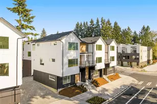 18000 C 10th Ave NE, Shoreline, WA 98155 - Photo 2