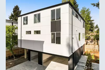 18000 C 10th Avenue NE, Shoreline, WA 98155 - Photo 4
