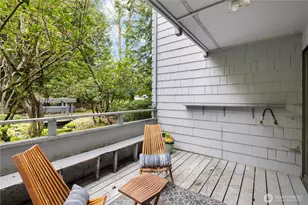 7930 SE 34th St, Mercer Island, WA 98040 - Photo 22