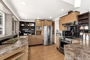 17220 Sylvester Rd SW, Normandy Park, WA 98166 - Photo 8