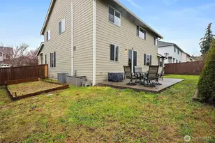 11411 Ashton Ave E, Bonney Lake, WA 98391 - Photo 8