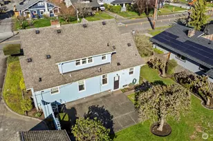 327 5th St SW, Puyallup, WA 98371 - Photo 36