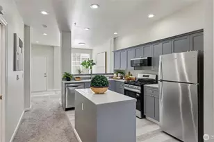 9217 122nd Ct NE, Kirkland, WA 98033 - Photo 8