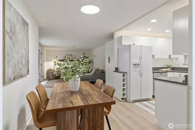 10009 161st Avenue NE, Redmond, WA 98052 - Photo 8