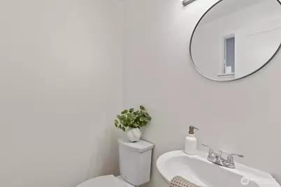 10009 161st Avenue NE, Redmond, WA 98052 - Photo 16